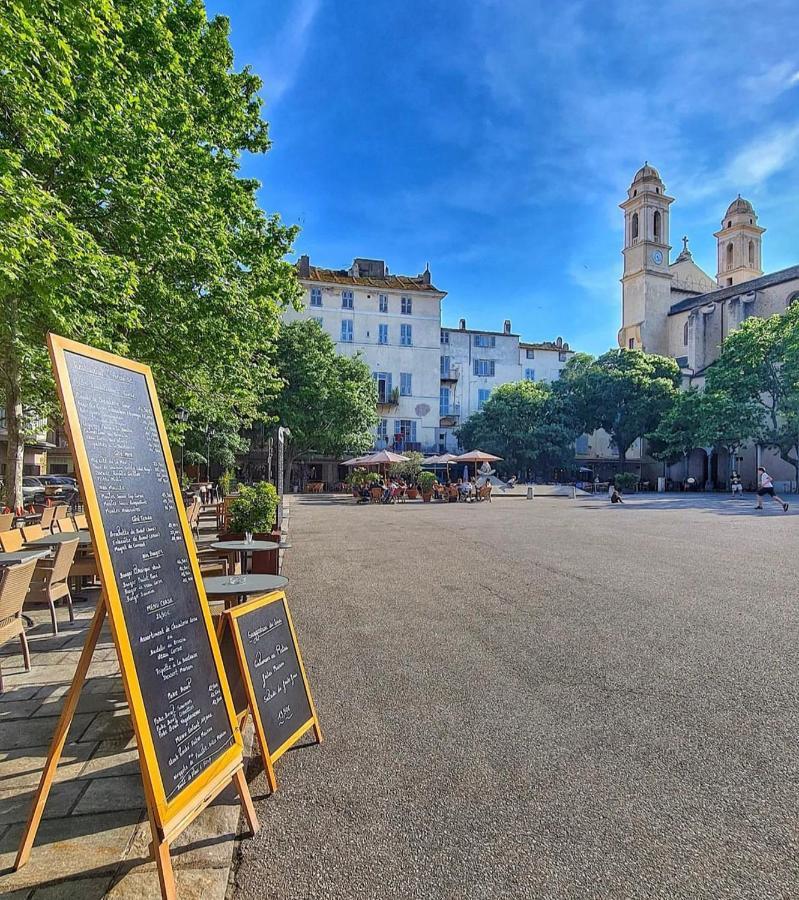 バスティアPepite Bastiaise Place Du Marcheアパートメント エクステリア 写真